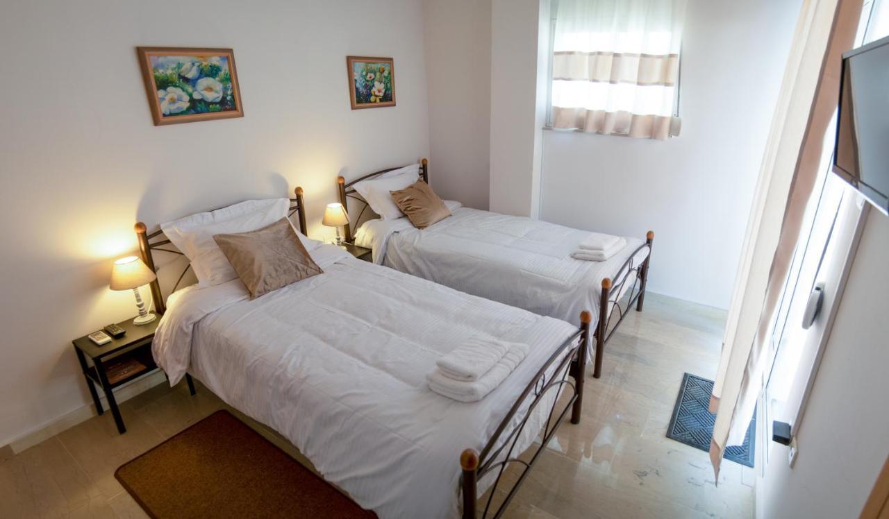 Citycenter Apartment Missolonghi Экстерьер фото